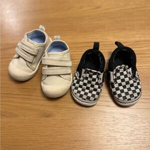 Vans/Cat & Jack Baby Shoes - size 4